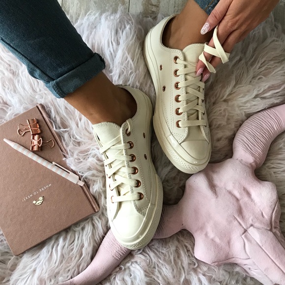 Converse Shoes - NWT Converse ID low tops rose gold custom